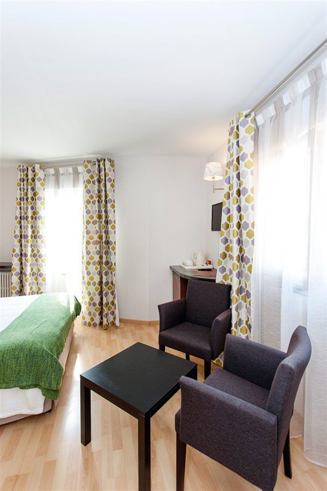 Hotel Du Poids Public Saint-Félix-Lauragais