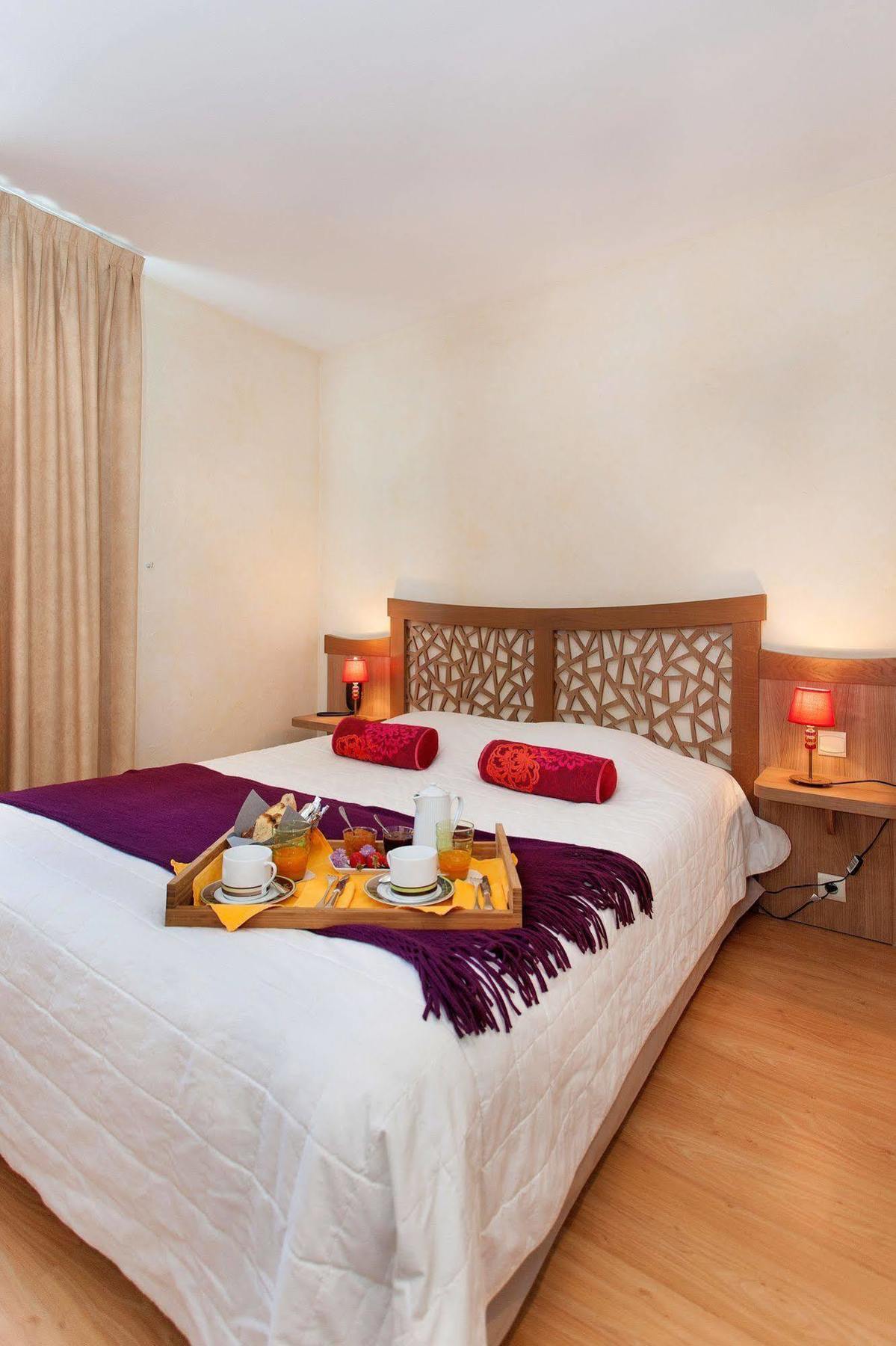 Du Poids Public Logis Hotel Saint-Félix-Lauragais