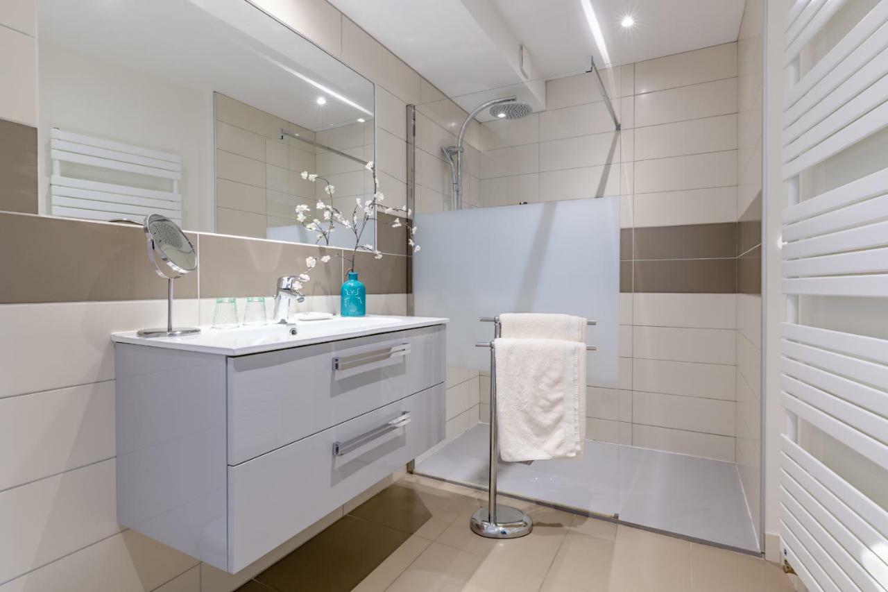 Du Poids Public Logis Hotel